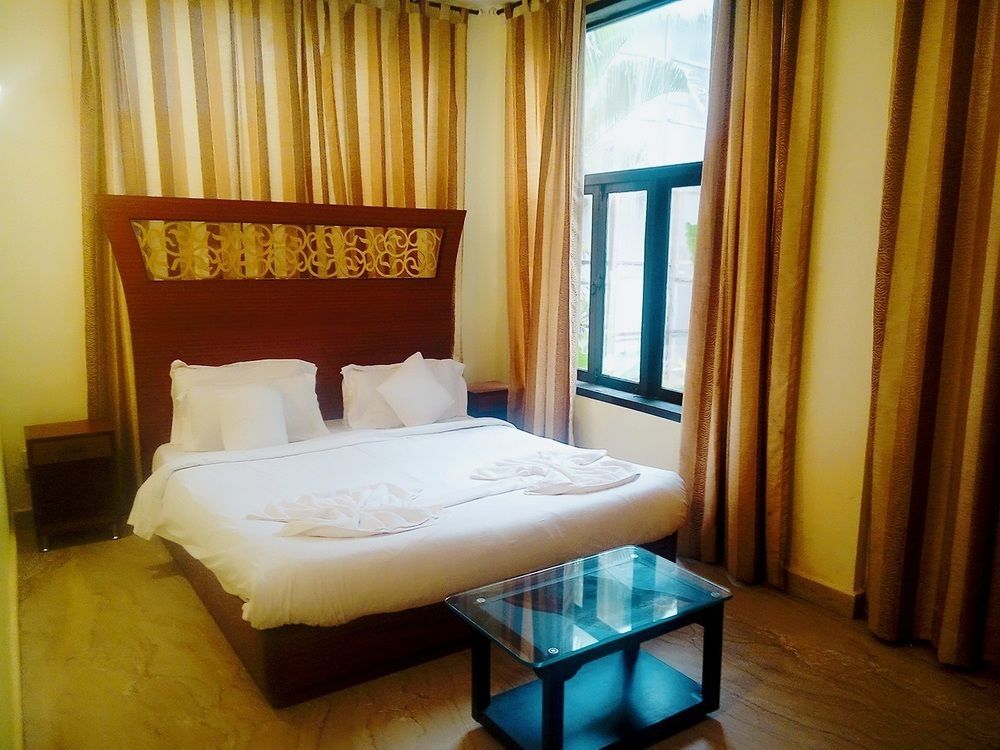 Hotel Rococco Ashvem Mandrem Exterior foto